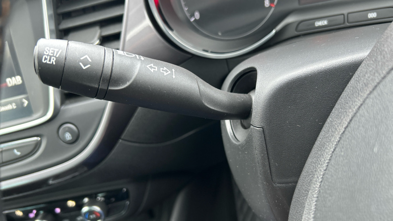 Vauxhall Crossland X 1.2 [83] Elite 5dr Petrol Hatchback